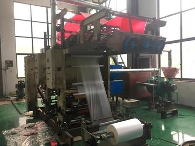 印刷老板當(dāng)場(chǎng)喝油墨,環(huán)保執(zhí)法秒變路人甲,這油墨有何來頭?